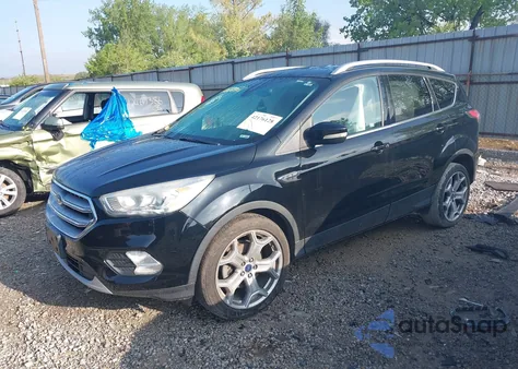 2017 Ford Escape Titanium из США, поврежденный, VIN 1FMCU0JD3HUA59627